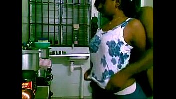 Mature Telugu Aunty Gets Wild In Steamy Face-to-face Encounter