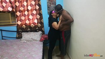 Savita Bhabhi’s Real-life Desi Aunty Lust: Wild Tamil Husband Fucks Her Hard