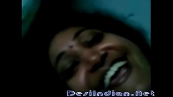 Spicy Telugu Aunty With Desi Charm