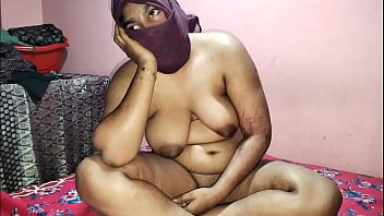 Innocent Indian Schoolgirl’s First Forbidden Glimpse At A Condom Makes Her Blush