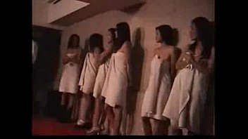 Chàng Trai Hàn Quốc Chinh Phục Vũ điệu Nóng Bỏng Của Việt Nam