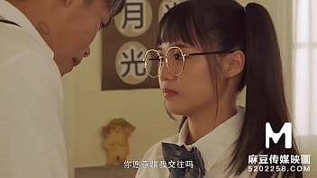Fresh-faced Schoolgirl Wen Rui Xin Gets Her First Lesson In Pleasure At Mdhs.