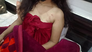 Honeymoon Bliss: Newlyweds’ Intimate Roleplay In Hindi