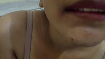 Desi Bhabhi Dipali’s Fingering Frenzy Goes Viral In Hindi
