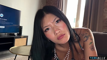 Caught His Chinese Step-sister Spreading Her Sweet Secrets In Steamy Selfies.