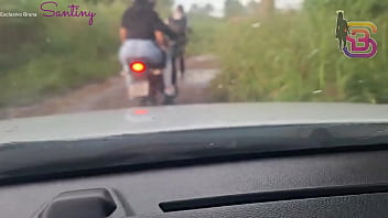 Quase Que O Meu Marido Policial Me Flagra Levando Rola Grossa E Gigante Dentro Do Carro