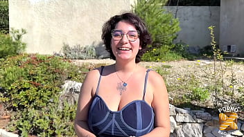 Mizaki Et Ses énormes Nichons Se Font Déchirer Par Une Bite Monstrueuse