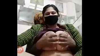 Curvy Indian Bhabhi With Luscious Melons