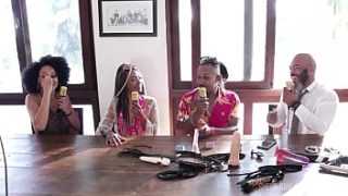 Casal Carioca Transa Gostoso No Santa Caliente: Completo Com Lingerie Vermelha E Transparente