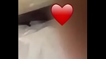 Une Sucette Bien Noire Qui Fait Fantasmer Tout Le Village