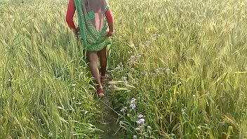 Desi Gaon Ki Bhabhi Jungle Mein Chudai Ka Maza