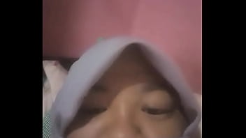 Sizzling Desi Auntie With All The Right Curves