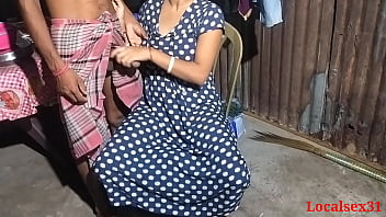 Hot Desi Village Girl Gets Ravaged In Steamy Local Sex Tape