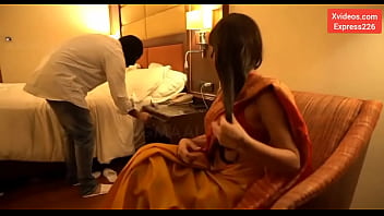 Sizzling Indian Lovers In A Steamy, Passionate Encounter