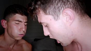 Fiesta Salvaje De La Familia Bud: Lena Coxx Se Entrega A Todos