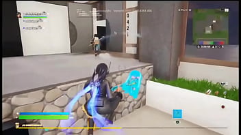 Jugando Fortnite Con Mi Prima Y Terminamos En Una Caliente Y Salvaje Sesión De Pasión