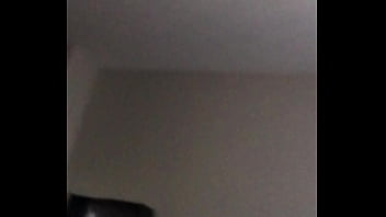 暗中窥探美国华裔小骚货的私密时刻