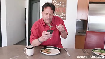 Distracted Step-dad Misses Step-son Ravishing Melissa’s Desperate Pussy