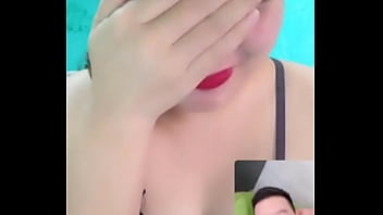 Cặp Vú Căng Tròn Mời Gọi Trong Show Nóng Bỏng Trên Bigo Live